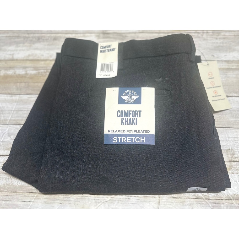 Dockers Comfort Mens 40x30(actual 39x29) relaxed Pleated Stretch Pants gray